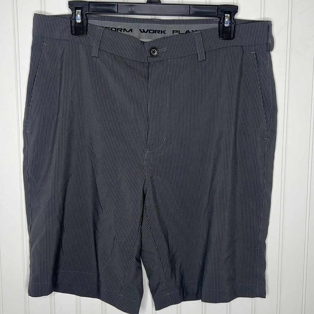 Performance Shorts Size 34